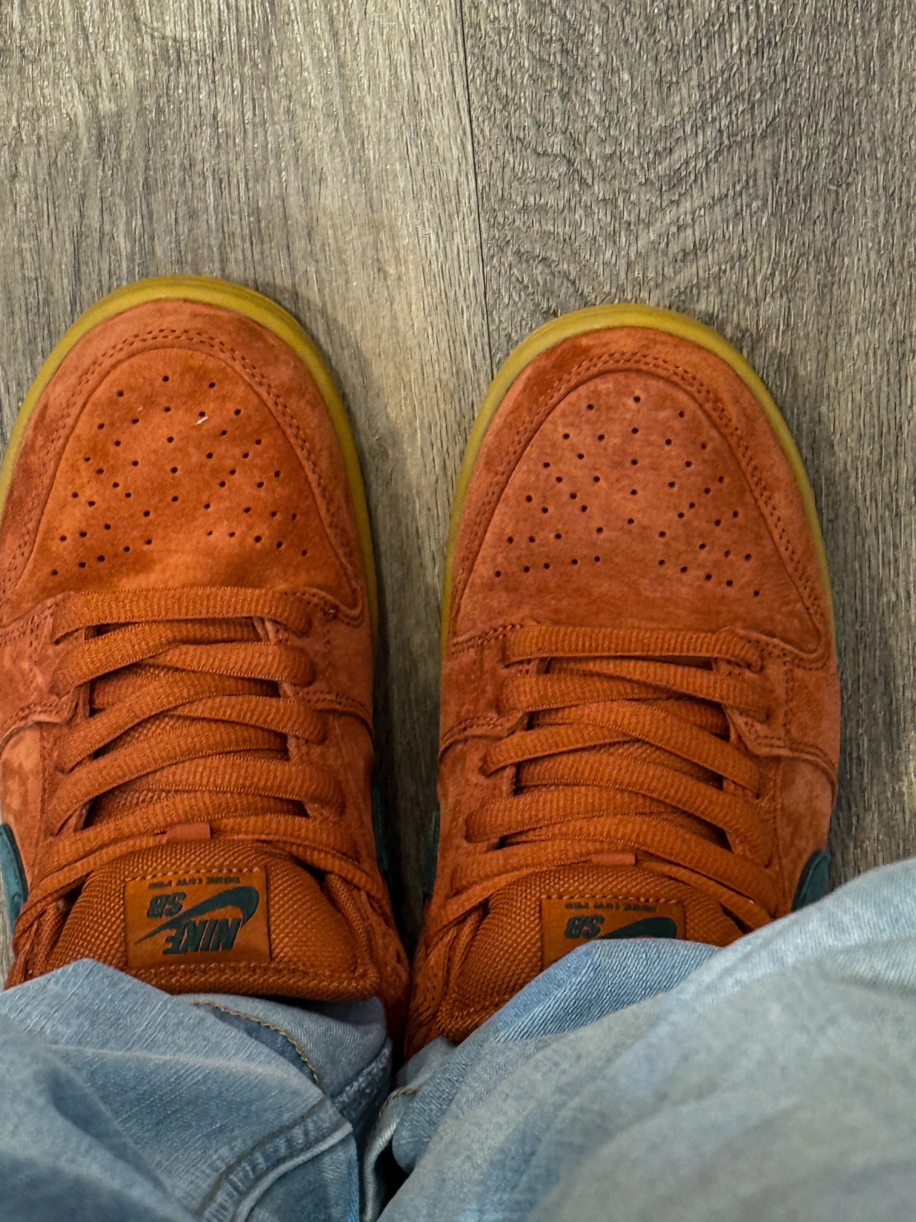 Nike Dunk Low SB 'Burnt Sunrise' HF3704-800 Nike Dunk Low SB 'Burnt Sunrise' HF3704-800